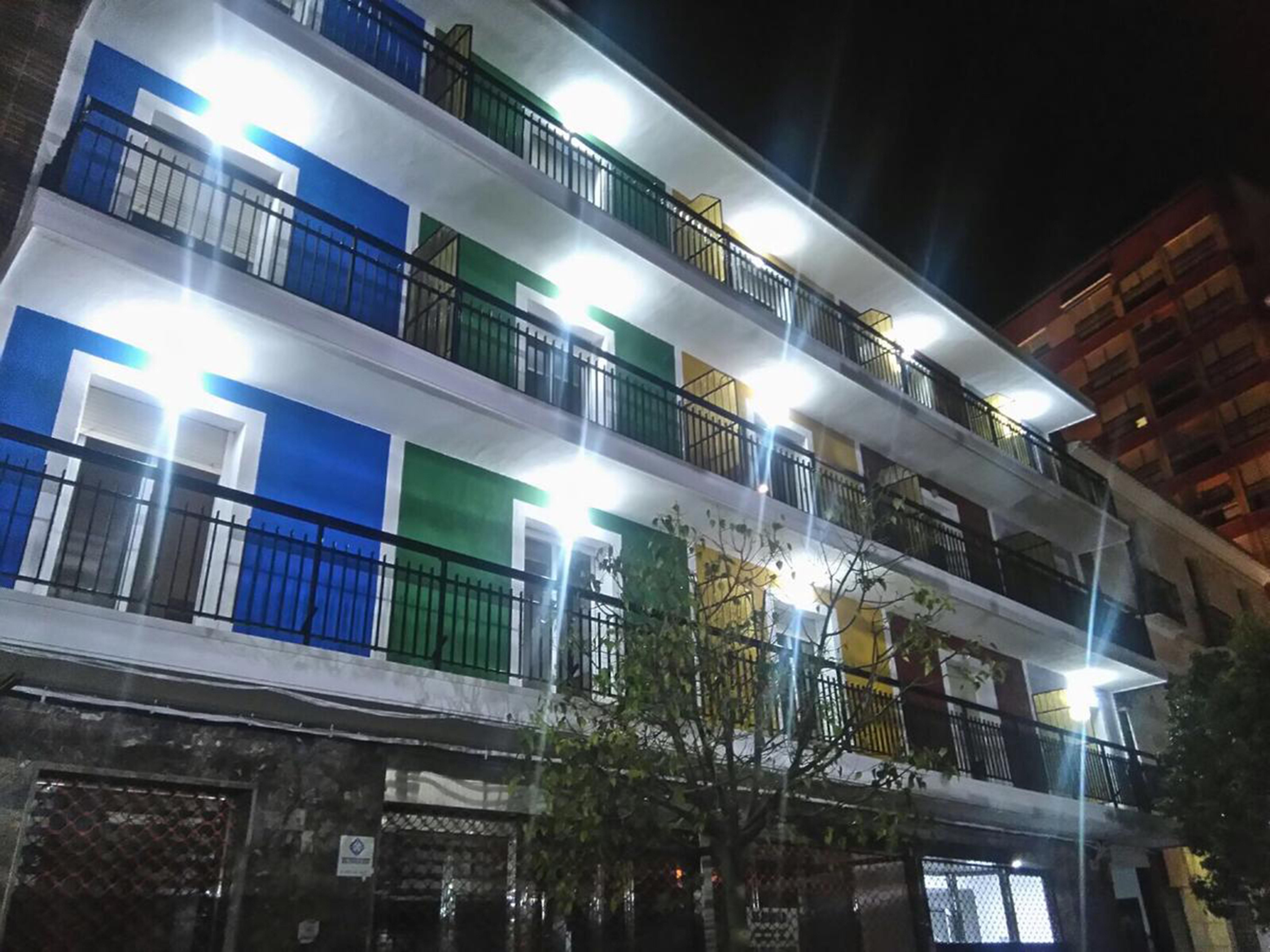 Hostal El Mercat Villajoyosa Exterior photo